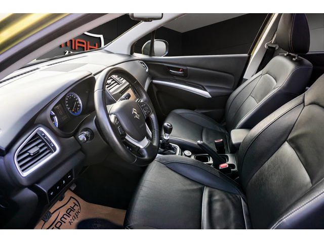 Suzuki SX4 S-Cross 1.6DDIS STAR VIEW 4WD - автомобили, коли, обяви за нови и употребявани 6