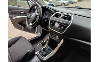 Suzuki SX4 S-Cross 1.6 D - автомобили, коли, обяви за нови и употребявани 12