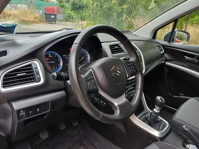 Suzuki SX4 S-Cross 1.6 D - автомобили, коли, обяви за нови и употребявани 9