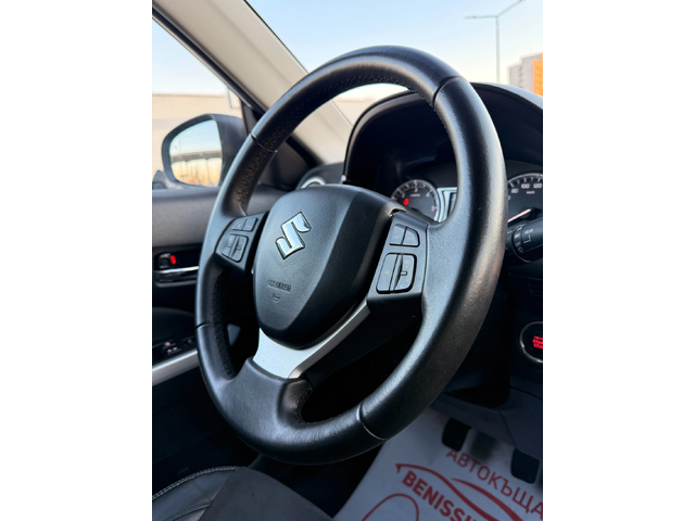 Suzuki Vitara 1.6DDIS* NAVI* КАМЕРА* DISTRONIC* FULL* - автомобили, коли, обяви за нови и употребявани 10