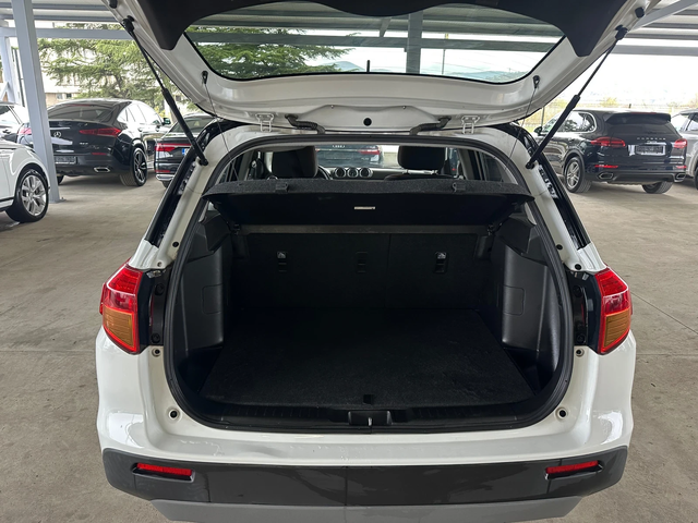 Suzuki Vitara 1.6* GAZ* НАВИ* КАМЕРА* - автомобили, коли, обяви за нови и употребявани 12