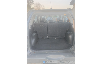 Suzuki Vitara 1.9, 130к.с. 4х4 - автомобили, коли, обяви за нови и употребявани 6