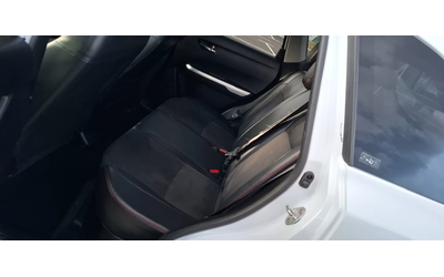 Suzuki Vitara 1.4 Turbo Piz Sulay 4x4  всички екстри за модела - автомобили, коли, обяви за нови и употребявани 12