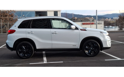 Suzuki Vitara 1.4 Turbo Piz Sulay 4x4  всички екстри за модела - автомобили, коли, обяви за нови и употребявани 7