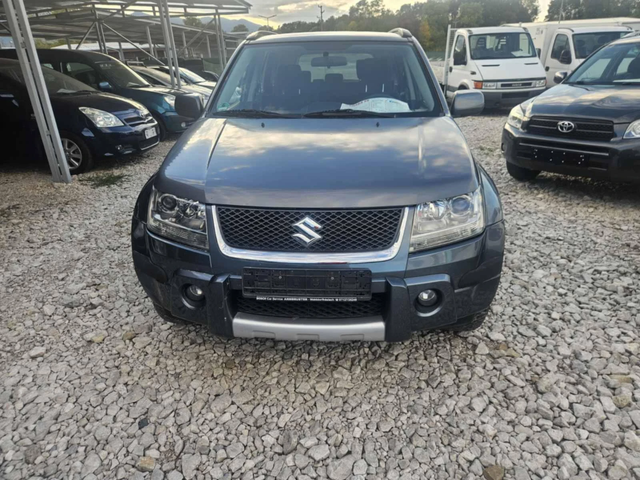 Suzuki Vitara 4x4 - автомобили, коли, обяви за нови и употребявани 7