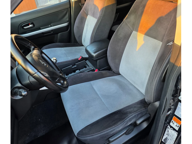 Suzuki Vitara 1.9 DDiS 130к.с.4WD Executive - автомобили, коли, обяви за нови и употребявани 11