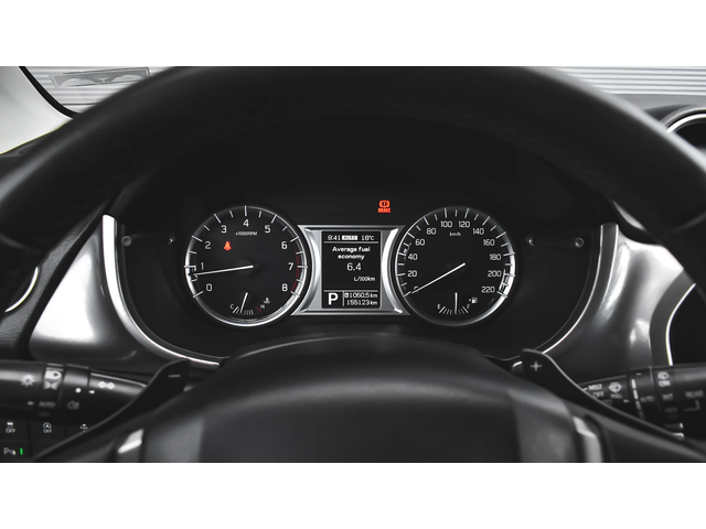 Suzuki Vitara 1.6 VVT 4x4 Automatic - автомобили, коли, обяви за нови и употребявани 13