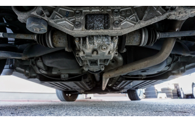 Suzuki Vitara 1.6DDIS V-TOP 4WD - автомобили, коли, обяви за нови и употребявани 13