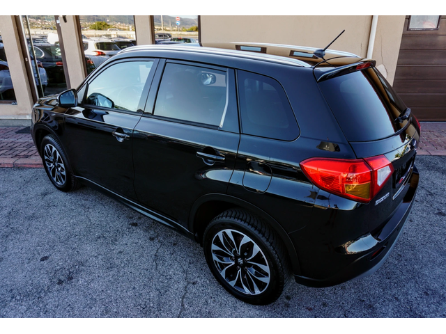 Suzuki Vitara 1.6DDIS V-TOP 4WD - автомобили, коли, обяви за нови и употребявани 3