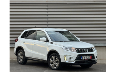 suzuki-vitara-4x4-distronic-camera-sobstven-lizing-barter - 1