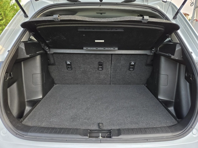Suzuki Vitara 1.6DDIS-120кс= ALL GRIP= АВТОМАТ= DISTRONIC= CAMER - автомобили, коли, обяви за нови и употребявани 9