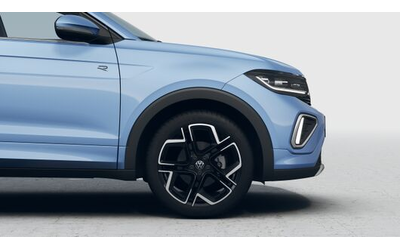 VW T-Cross T-Cross R-Line PLUS 1.5 TSI OPF DSG - автомобили, коли, обяви за нови и употребявани 8