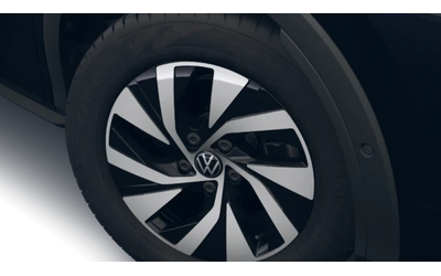 VW T-Roc T-Roc Life 1.5 eTSI OPF DSG - автомобили, коли, обяви за нови и употребявани 8