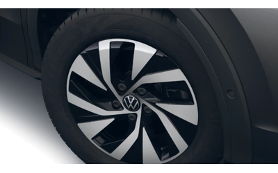 VW T-Roc T-Roc Life 1.5 eTSI OPF DSG - автомобили, коли, обяви за нови и употребявани 8