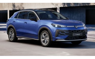 VW T-Roc T-Roc Life 1.5 eTSI OPF DSG - автомобили, коли, обяви за нови и употребявани 11