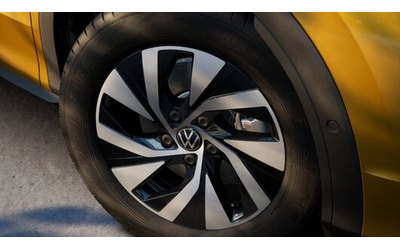 VW T-Roc T-Roc Life 1.5 eTSI OPF DSG - автомобили, коли, обяви за нови и употребявани 8