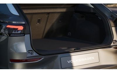 VW T-Roc T-Roc Life 1.5 eTSI OPF DSG - автомобили, коли, обяви за нови и употребявани 10