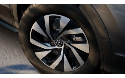 VW T-Roc T-Roc Life 1.5 eTSI OPF DSG - автомобили, коли, обяви за нови и употребявани 8