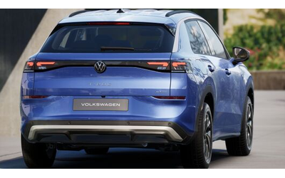 VW T-Roc T-Roc Life 1.5 eTSI OPF DSG - автомобили, коли, обяви за нови и употребявани 7