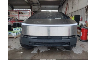 tesla-cybertruck - 1