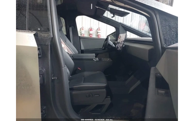 Tesla Cybertruck - автомобили, коли, обяви за нови и употребявани 6