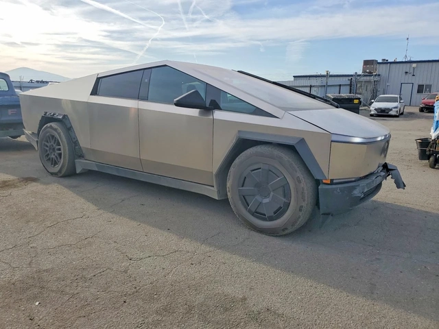Tesla Cybertruck AWD DUAL MOTOR - автомобили, коли, обяви за нови и употребявани 0