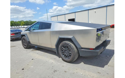 tesla-cybertruck-all-wheel-drive - 1