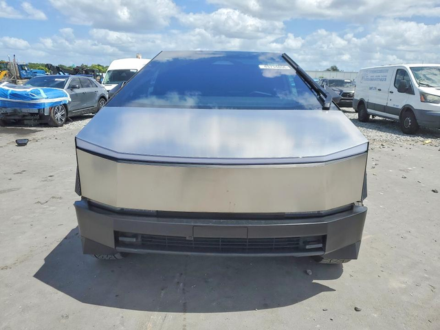 Tesla Cybertruck ALL WHEEL DRIVE - автомобили, коли, обяви за нови и употребявани 4