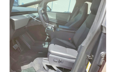 Tesla Cybertruck ALL WHEEL DRIVE - автомобили, коли, обяви за нови и употребявани 6