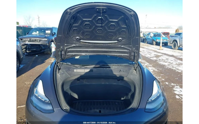 Tesla Model 3 LONG RANGE DUAL MOTOR ALL-WHEEL DRIVE - автомобили, коли, обяви за нови и употребявани 7