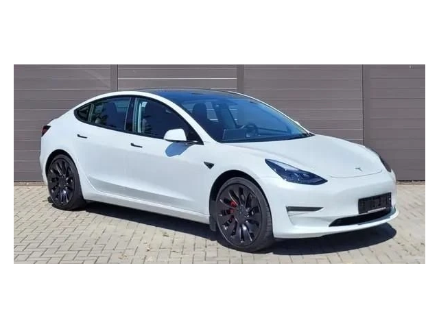 Tesla Model 3 - автомобили, коли, обяви за нови и употребявани 1