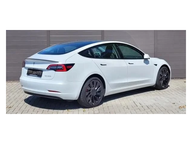 Tesla Model 3 - автомобили, коли, обяви за нови и употребявани 2