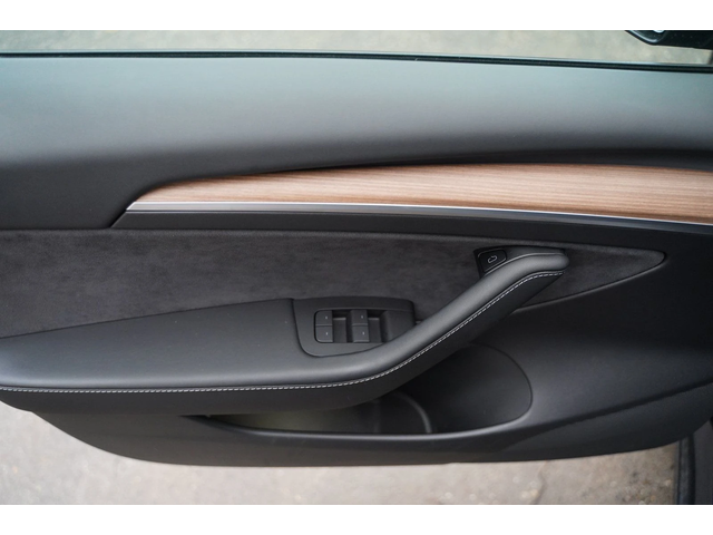 Tesla Model 3 Performance - автомобили, коли, обяви за нови и употребявани 7