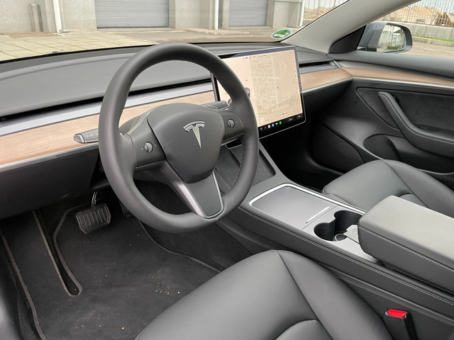 Tesla Model 3 Long Range Dual Motor - автомобили, коли, обяви за нови и употребявани 5