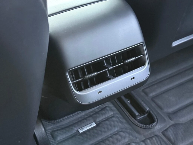 Tesla Model 3 3 LONG RANGE | AWD | ONE OWNER - автомобили, коли, обяви за нови и употребявани 15