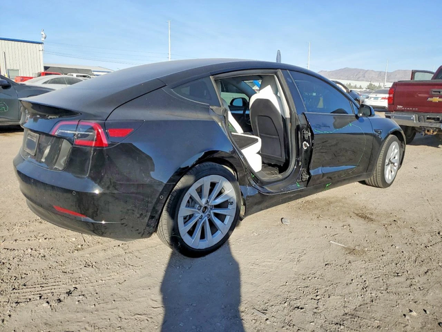Tesla Model 3 STANDARD RANGE* PLUS* RWD* ПОДГРЕВ* КАМЕРИ - автомобили, коли, обяви за нови и употребявани 6