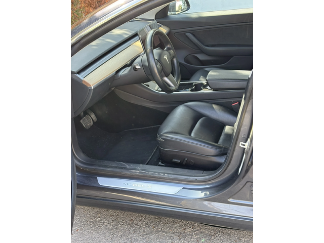 Tesla Model 3 - автомобили, коли, обяви за нови и употребявани 6