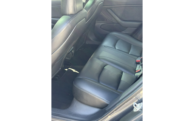 Tesla Model 3 - автомобили, коли, обяви за нови и употребявани 7