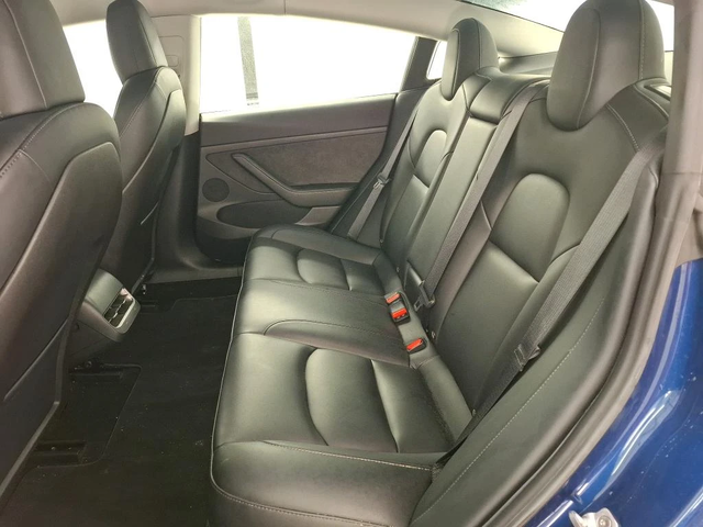 Tesla Model 3 Long Range AWD ОЧАКВАН ВНОС! - автомобили, коли, обяви за нови и употребявани 3