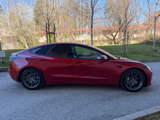 Tesla Model 3 DUAL MOTOR / LONG RANGE - автомобили, коли, обяви за нови и употребявани 7