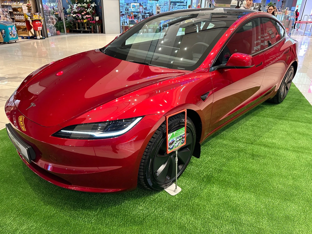 Tesla Model 3 2026-model/Sofia RING MALL - автомобили, коли, обяви за нови и употребявани 1