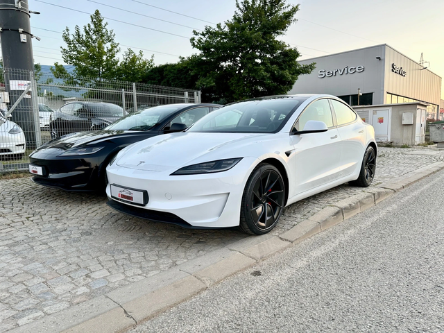 Tesla Model 3 Performance-2025 - автомобили, коли, обяви за нови и употребявани 2