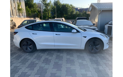 tesla-model-3 - 3
