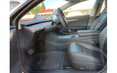 Tesla Model 3 - автомобили, коли, обяви за нови и употребявани 7
