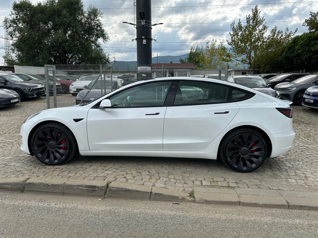 Tesla Model 3 5км, Rear-wheel drive, long range или Performance - автомобили, коли, обяви за нови и употребявани 4