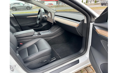 Tesla Model 3 5км, Rear-wheel drive, long range или Performance - автомобили, коли, обяви за нови и употребявани 8