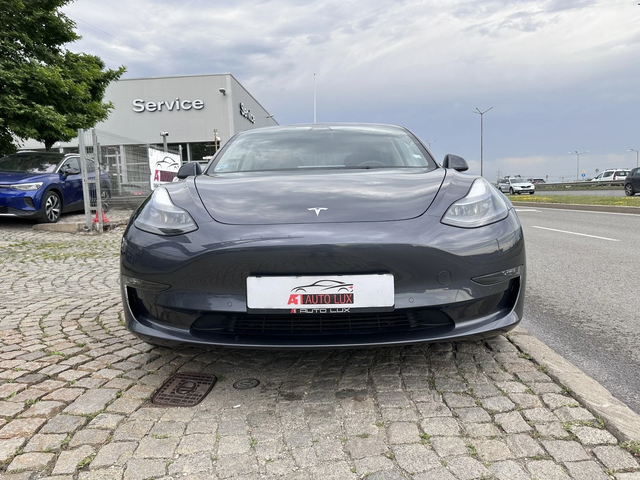 Tesla Model 3 Long Range/4x4/Dual motor/40 хил.км.!!! - автомобили, коли, обяви за нови и употребявани 1