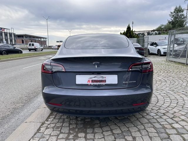 Tesla Model 3 Long Range/4x4/Dual motor/40 хил.км.!!! - автомобили, коли, обяви за нови и употребявани 5