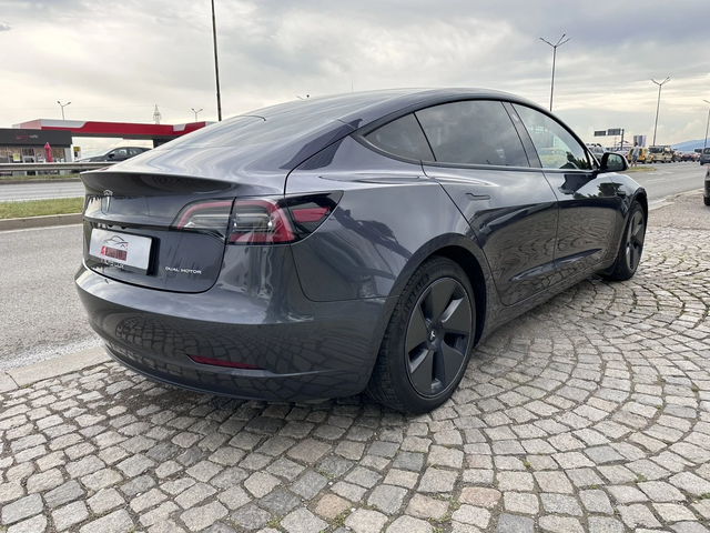 Tesla Model 3 Long Range/4x4/Dual motor/40 хил.км.!!! - автомобили, коли, обяви за нови и употребявани 6