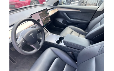 Tesla Model 3 Long Range/4x4/Dual motor/40 хил.км.!!! - автомобили, коли, обяви за нови и употребявани 8